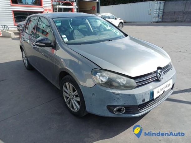 volkswagen-golf-6-13242971-big-2