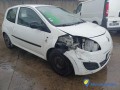 renault-twingo-2-phase-1-13059950-small-3