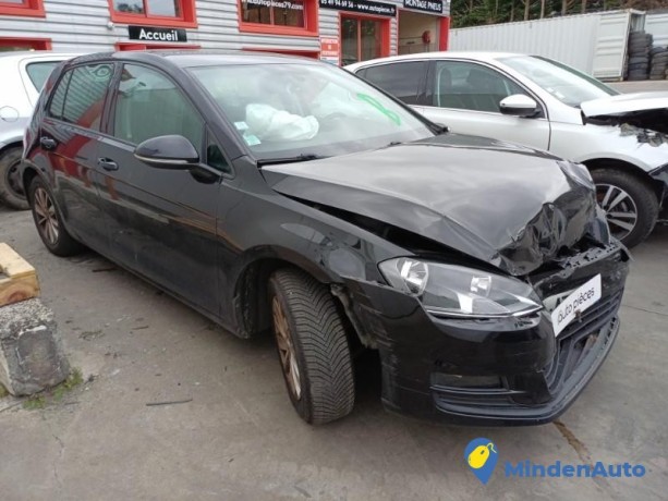 volkswagen-golf-7-phase-1-13085852-big-2