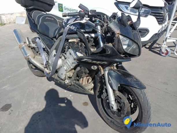 yamaha-moto-1000-fazer-13161622-big-1