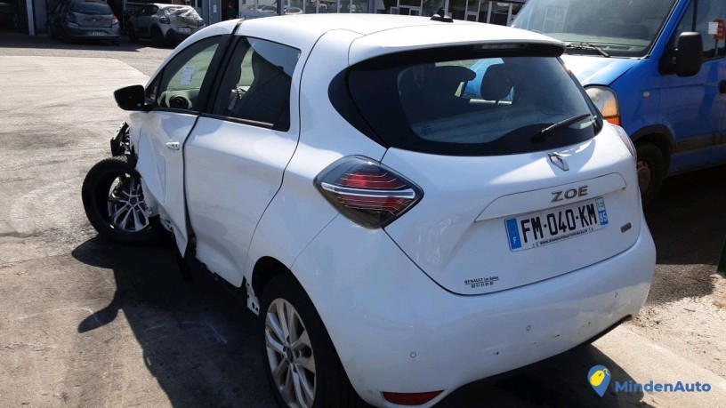 renault-zoe-fm-040-km-big-3