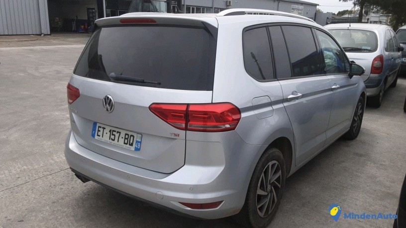 volkswagen-touran-et-157-bq-big-1