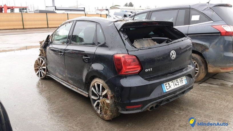 volkswagen-polo-ea-749-hf-big-2