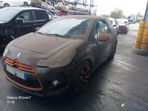 citroen-ds3-racing-16-thp-203-essence-big-0