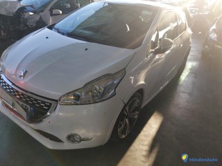 PEUGEOT 208 1.6THP 200 GTI - ESSENCE