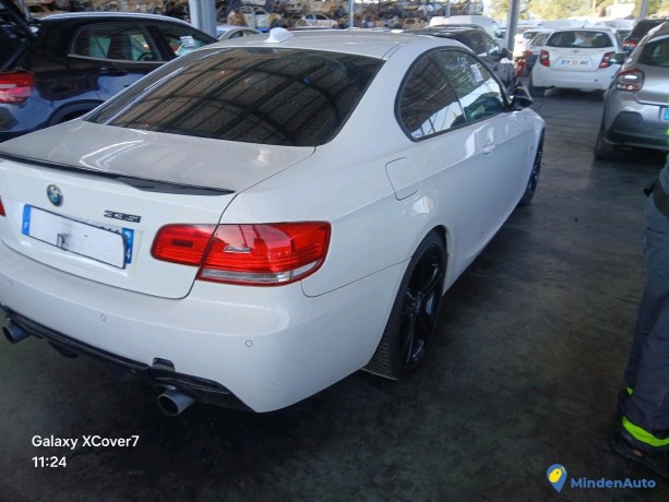 bmw-serie-3-e92-coupe-335ia-essence-big-0