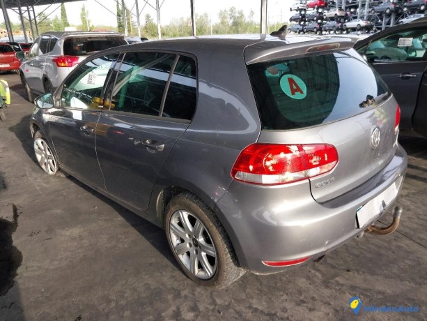 volkswagen-golf-vi-16-tdi-105-style-gazole-big-1