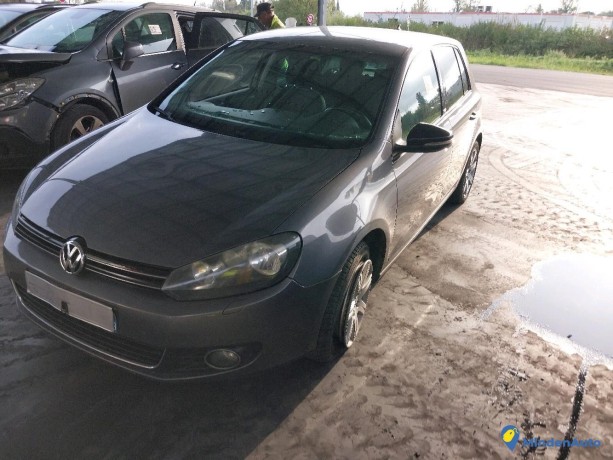 volkswagen-golf-vi-16-tdi-105-style-gazole-big-0