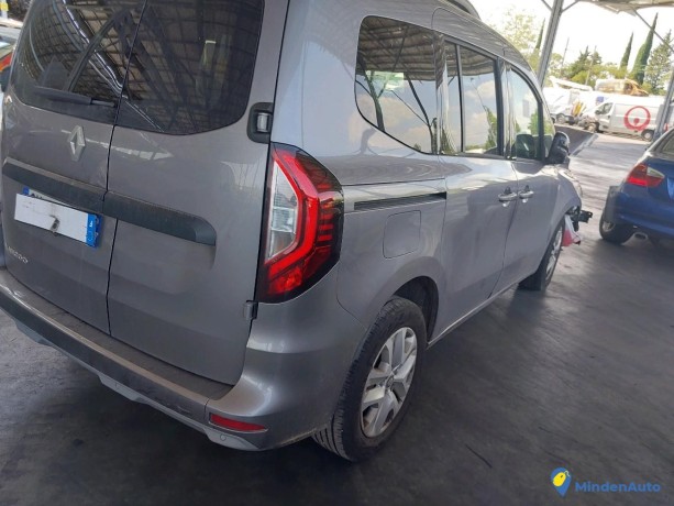 renault-kangoo-iii-break-15-dci-115-gazole-big-1