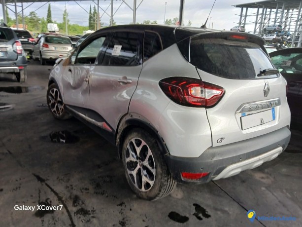 renault-captur-2-15-dci-90-edc-gazole-big-0