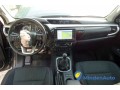 toyota-hilux-24-d-4d-150-small-4