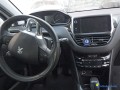 peugeot-208-phase-1-16-e-hdi-92ch-fap-small-4