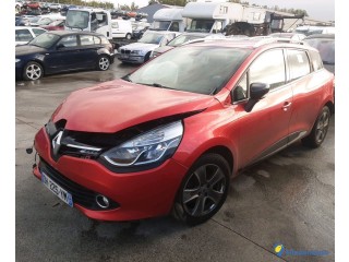 RENAULT   CLIO  DH-225-YM