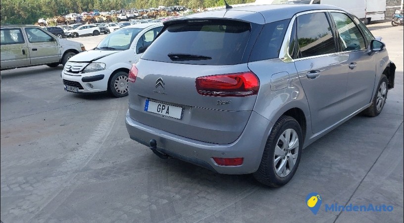 citroen-c4-picasso-ii-12-ptec-130-essence-big-1