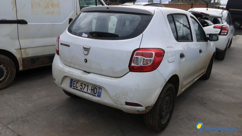 dacia-sandero-ec-571-hd-big-2