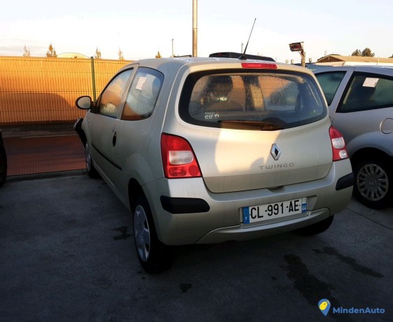 renault-twingo-cl-991-ae-big-1