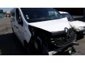 renault-trafic-ej-811-lr-small-2