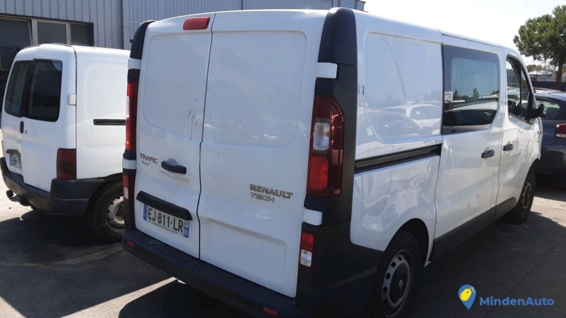 renault-trafic-ej-811-lr-big-1