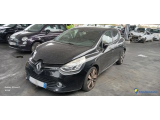 RENAULT CLIO IV 0.9 TCE 90 - ESSENCE