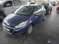 peugeot-208-14i-vti-95-essence-small-0