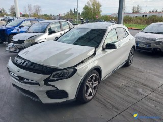 MERCEDES GLA (X156) 200 AMG LINE - ESSENCE