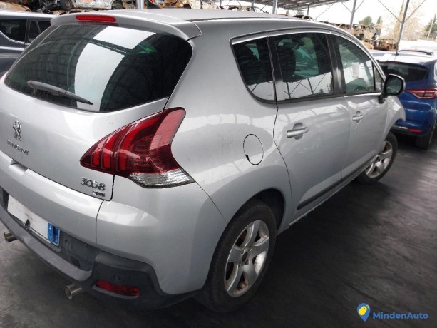 peugeot-3008-2-16-e-hdi-115-auto-gazole-big-1