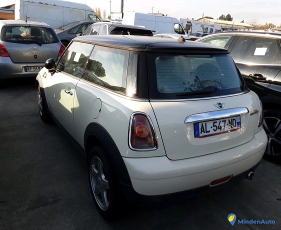 mini-cooper-al-547-nd-big-1