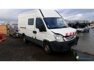 IVECO   35S12V  AE-675-AC