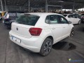 volkswagen-polo-vi-10-tsi-95-essence-small-1