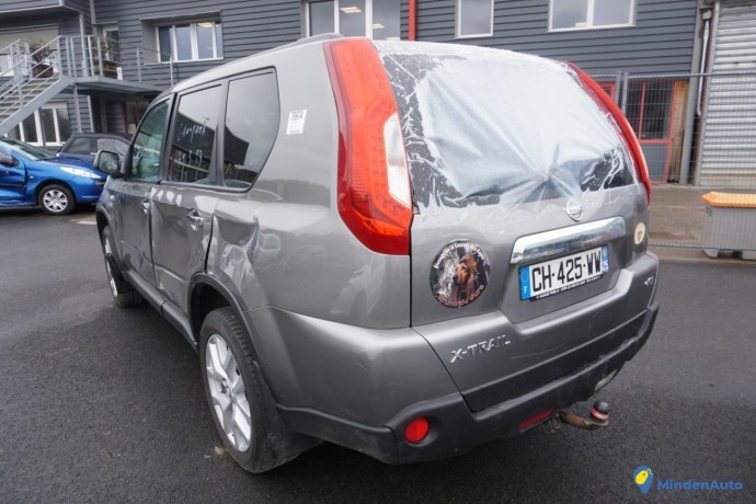 nissan-x-trail-2-x-trail-2-phase-2-20-dci-16v-turbo-4x4-big-3