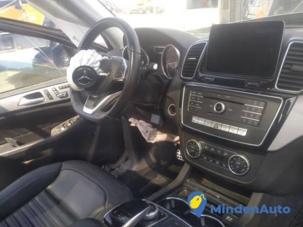 mercedes-benz-gle-350-d-4matic-big-3