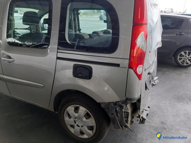 renault-kangoo-ii-15-dci-90-ch-ref-318850-big-2