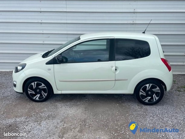 renault-twingo-15-dci-85ch-dynamique-eco2-big-3