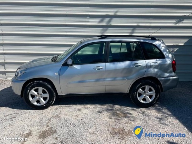 toyota-rav4-115-d-4d-gx-5p-big-3