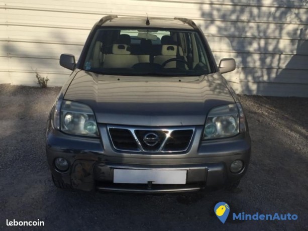 nissan-x-trail-22-vdi-114ch-luxe-big-0