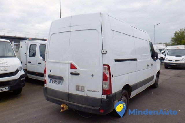 renault-master-23-dci-110-ch-l2h2-big-2