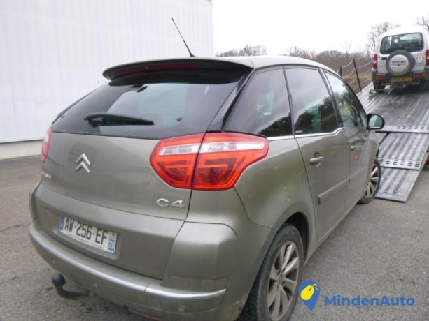 citroen-c4-picasso-1-c4-picasso-1-16-hdi-16v-turbo-accidentee-en-stock-big-3