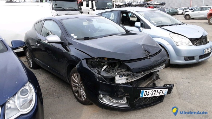 renault-megane-da-371-fl-big-2