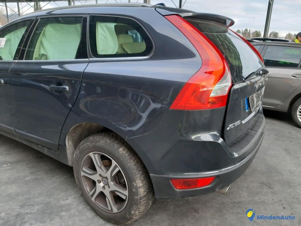 volvo-xc60-24d-163-awd-ref-312096-big-1