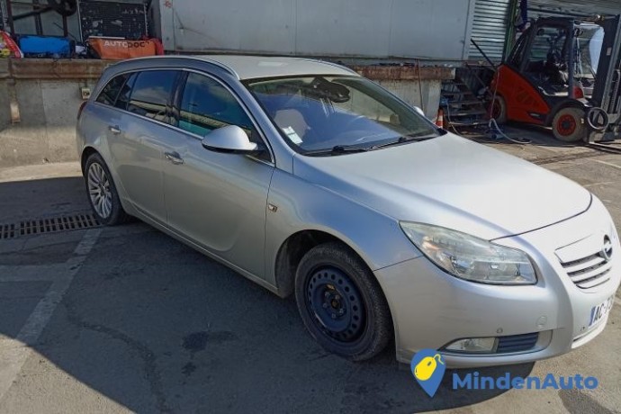 opel-insignia-tourer-20cdti-130-big-1