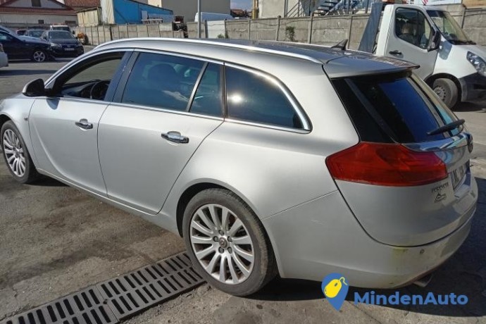 opel-insignia-tourer-20cdti-130-big-3