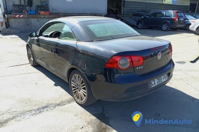 volkswagen-eos-20tdi-140-cabrio-big-2