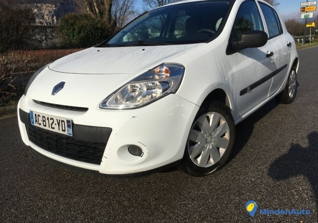 clio-iii-5-portes-phase-2-15-dci-68-cv-big-0