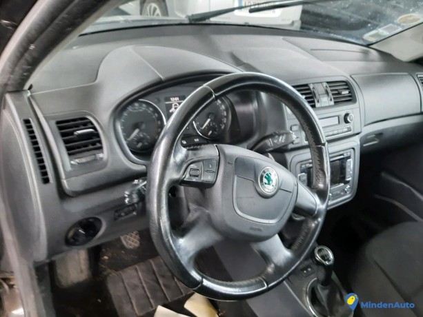 skoda-fabia-ii-16-tdi-105-ref-320208-big-4