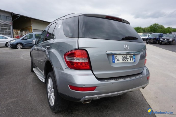 mercedes-classe-m-164-ml-300-30-cdi-bluetec-24v-v6-turbo-4-matic-4x4-lp-77479-big-3