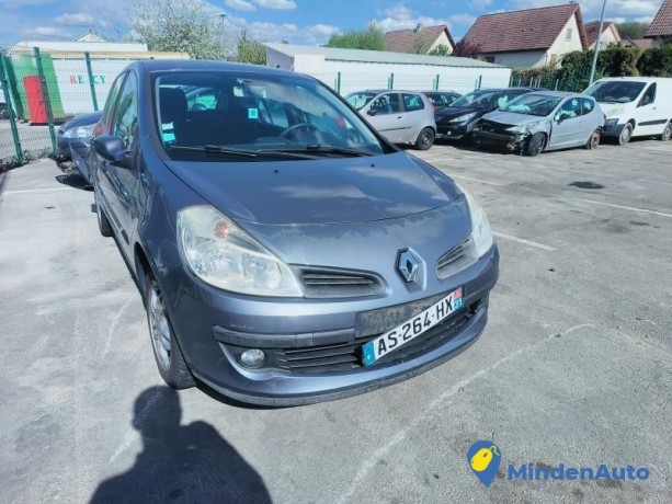 renault-clio-3-clio-3-phase-1-15-dci-8v-turbo-lp-80274-big-1