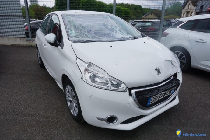 peugeot-208-1-14-hdi-8v-turbo-lp-80170-big-1