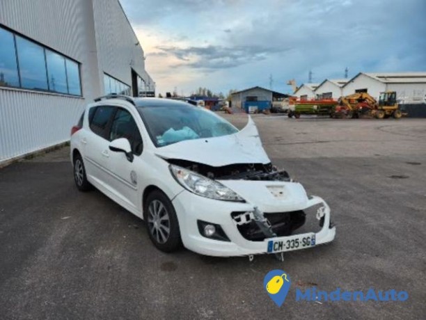 peugeot-207-sw-16l-hdi-fap-90-big-0