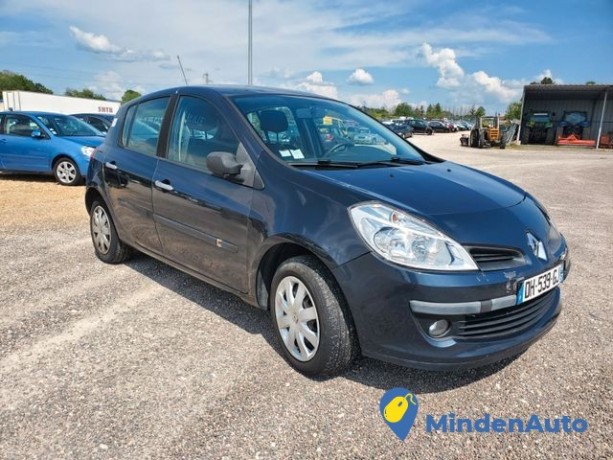 renault-clio-edition-dynamique-16-16v-110-big-1