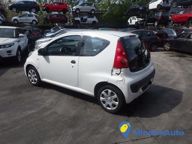 peugeot-107-filou-70-big-3